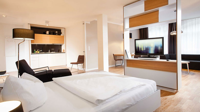 <b>smartments Hamburg Aussenalster Room</b>. Images powered by <a href="https://www.leonardoworldwide.com/" title="Leonardo Worldwide" target="_blank">Leonardo</a>.