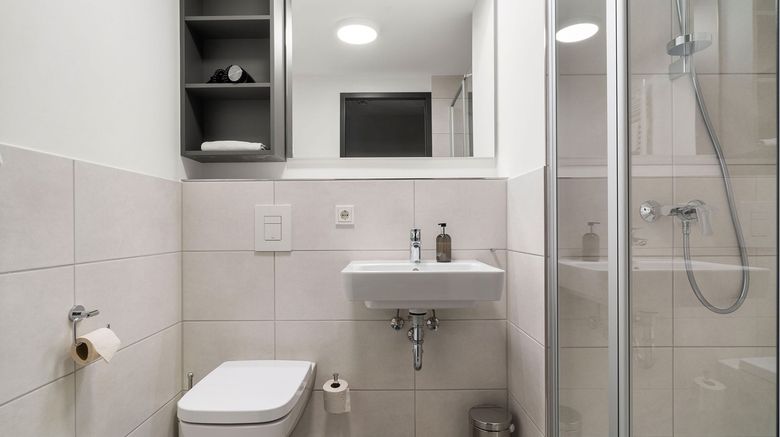 <b>smartments Frankfurt City-Ost Room</b>. Images powered by <a href="https://www.leonardoworldwide.com/" title="Leonardo Worldwide" target="_blank">Leonardo</a>.