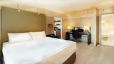 Crowne Plaza Chicago West Loop Room