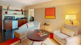Crowne Plaza Chicago West Loop Suite