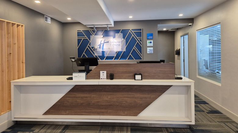 <b>Holiday Inn Express Dryden Exterior</b>. Images powered by <a href="https://www.leonardoworldwide.com/" title="Leonardo Worldwide" target="_blank">Leonardo</a>.