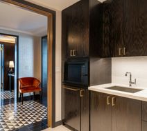 JW Marriott Tampa Water Street Room