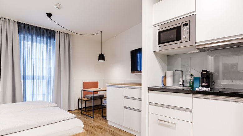 <b>Smartments Business Mannheim Room</b>. Images powered by <a href="https://www.leonardoworldwide.com/" title="Leonardo Worldwide" target="_blank">Leonardo</a>.
