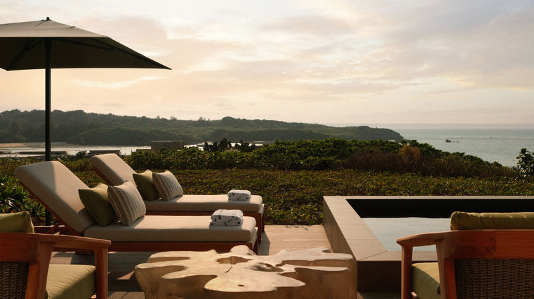<b>Rosewood Miyakojima Pool</b>. Images powered by <a href="https://www.leonardoworldwide.com/" title="Leonardo Worldwide" target="_blank">Leonardo</a>.