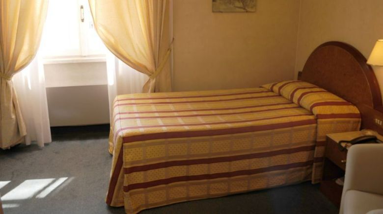 <b>Hotel Excelsior San Marco Room</b>. Images powered by <a href="https://www.leonardoworldwide.com/" title="Leonardo Worldwide" target="_blank">Leonardo</a>.