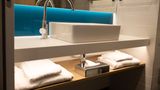 Holiday Inn Express Caen - Epron Room