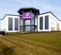 Premier Inn Bicester Exterior