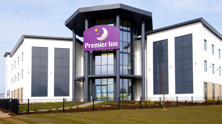 <b>Premier Inn Bicester Exterior</b>. Images powered by <a href="https://www.leonardoworldwide.com/" title="Leonardo Worldwide" target="_blank">Leonardo</a>.