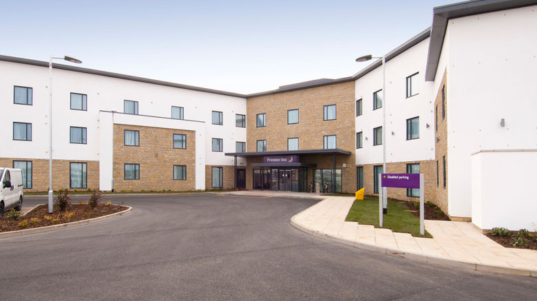 <b>Premier Inn Bicester Exterior</b>. Images powered by <a href="https://www.leonardoworldwide.com/" title="Leonardo Worldwide" target="_blank">Leonardo</a>.
