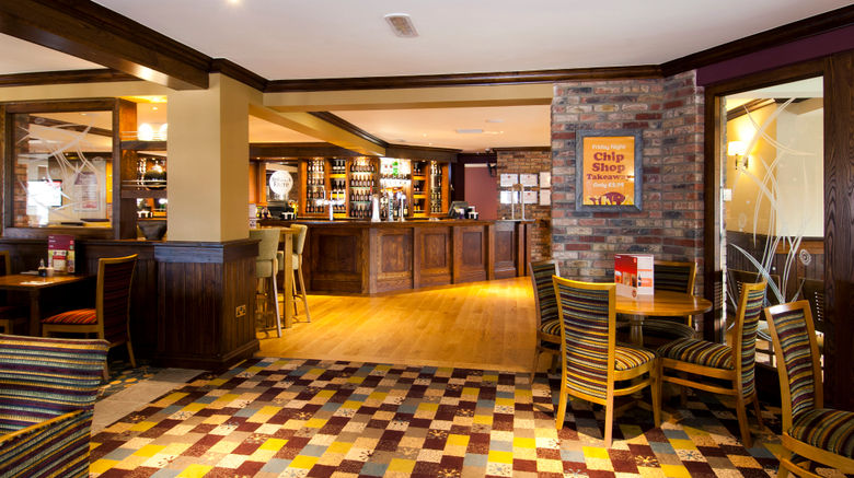 <b>Premier Inn Bicester Lobby</b>. Images powered by <a href="https://www.leonardoworldwide.com/" title="Leonardo Worldwide" target="_blank">Leonardo</a>.