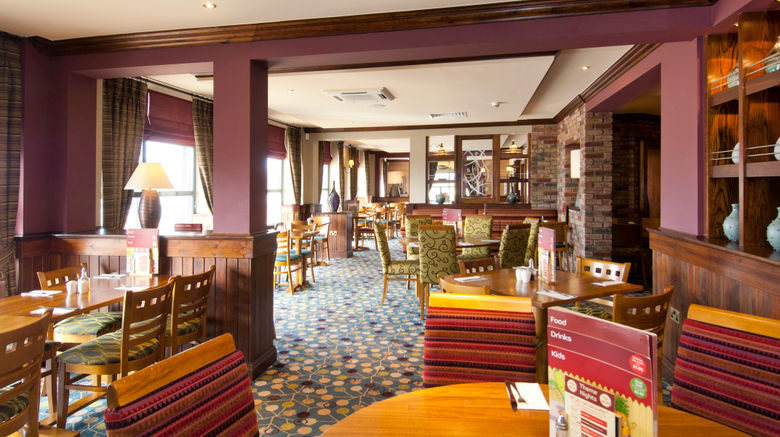 <b>Premier Inn Bicester Lobby</b>. Images powered by <a href="https://www.leonardoworldwide.com/" title="Leonardo Worldwide" target="_blank">Leonardo</a>.