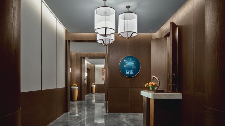 <b>Holiday Inn Tianhe Airport Restaurant</b>. Images powered by <a href="https://www.leonardoworldwide.com/" title="Leonardo Worldwide" target="_blank">Leonardo</a>.