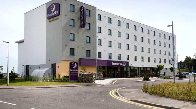 Premier Inn Hotel Aberdeen Airport Dyce Exterior