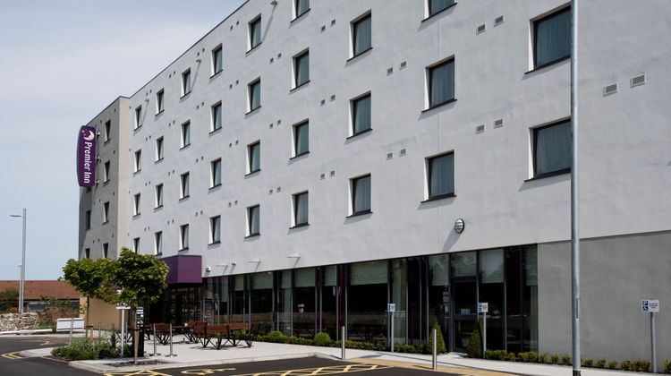 Premier Inn Hotel Aberdeen Airport Dyce Exterior