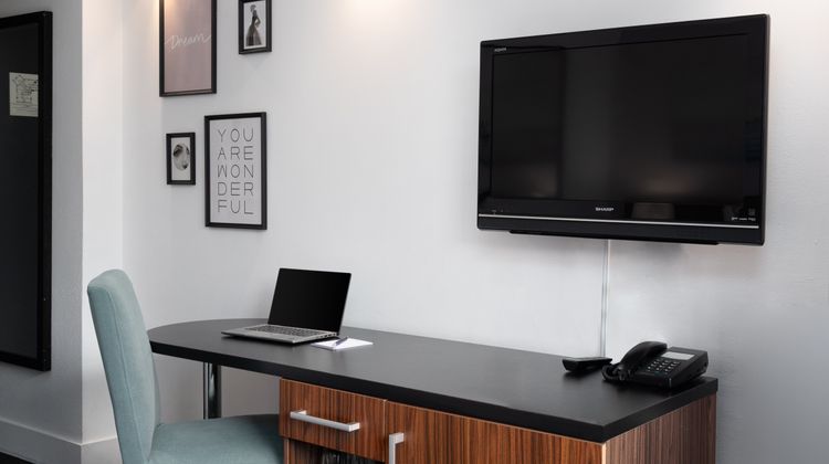 Park Regis City Centre Hotel Room