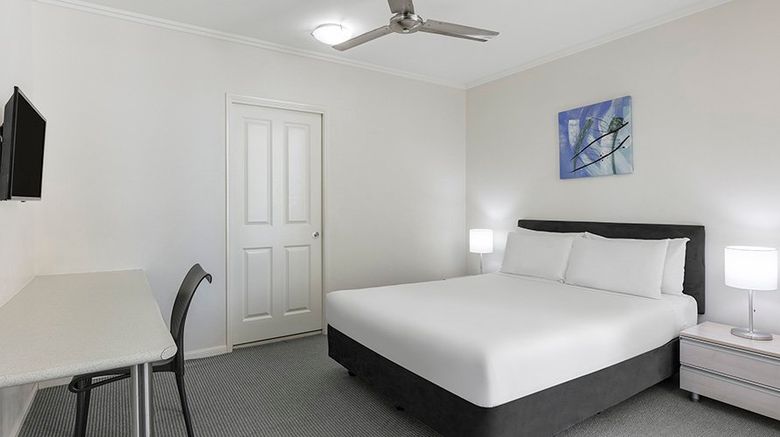 <b>Park Regis City Quays Room</b>. Images powered by <a href="https://www.leonardoworldwide.com/" title="Leonardo Worldwide" target="_blank">Leonardo</a>.