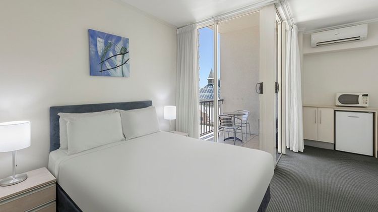 Park Regis City Quays Room