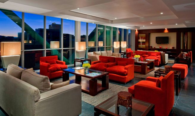 Four Points by Sheraton Los Angeles Lobby