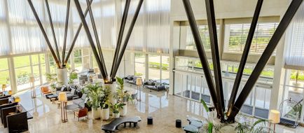 Sheraton Greenville Polo & Resort Exterior
