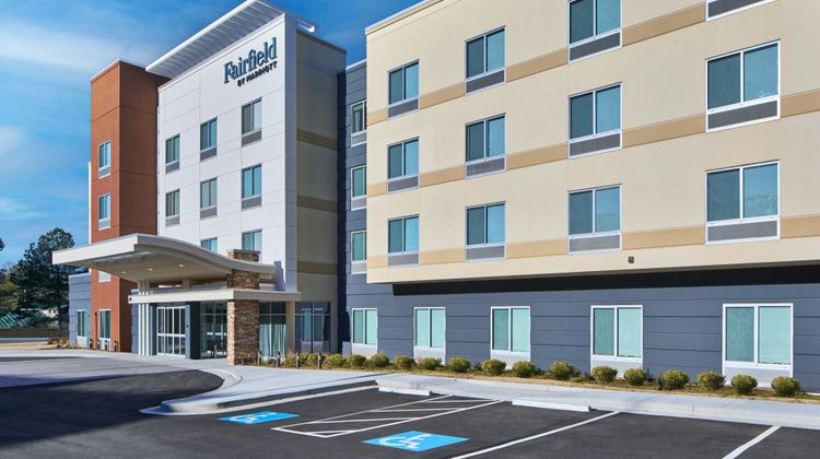 Fairfield Inn & Suites Cornelia Exterior