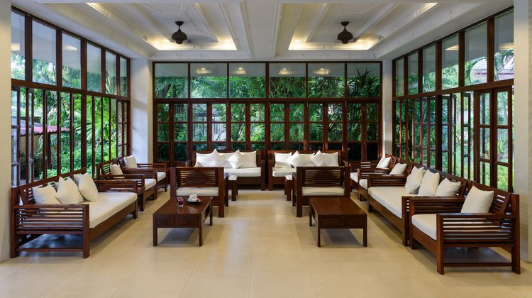 Paradise Beach Resort Lobby