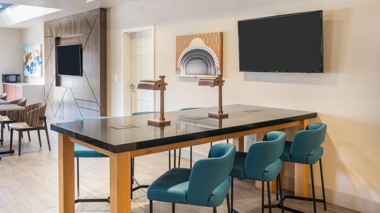 <b>Holiday Inn Express & Suites Other</b>. Images powered by <a href="https://www.leonardoworldwide.com/" title="Leonardo Worldwide" target="_blank">Leonardo</a>.