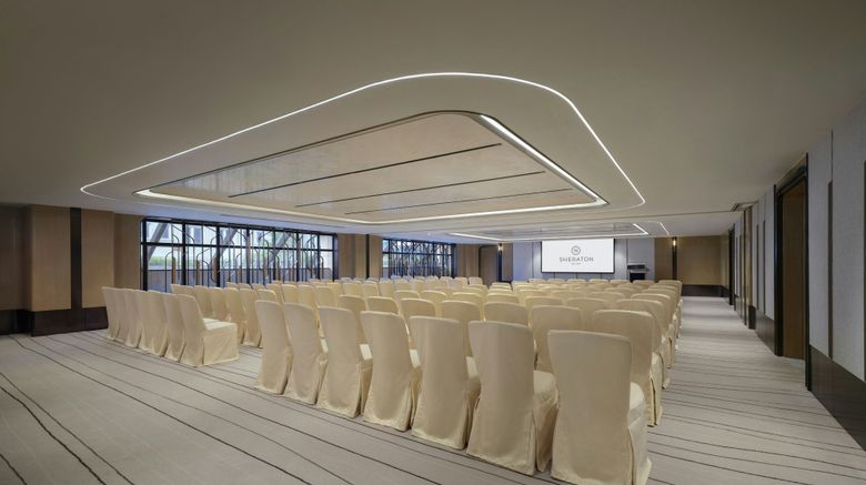 <b>Sheraton Hong Kong Hotel & Towers Recreation</b>. Images powered by <a href="https://www.leonardoworldwide.com/" title="Leonardo Worldwide" target="_blank">Leonardo</a>.