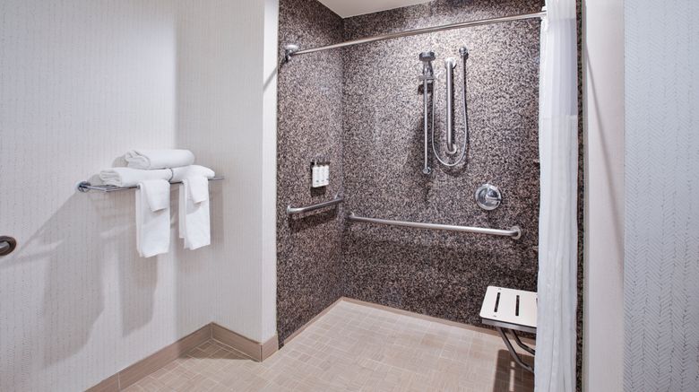 <b>Holiday Inn Ontario Airport Room</b>. Images powered by <a href="https://www.leonardoworldwide.com/" title="Leonardo Worldwide" target="_blank">Leonardo</a>.
