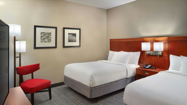 <b>Courtyard Baton Rouge Acadian Center Suite</b>. Images powered by <a href="https://www.leonardoworldwide.com/" title="Leonardo Worldwide" target="_blank">Leonardo</a>.