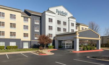 Fairfield Inn & Suites
