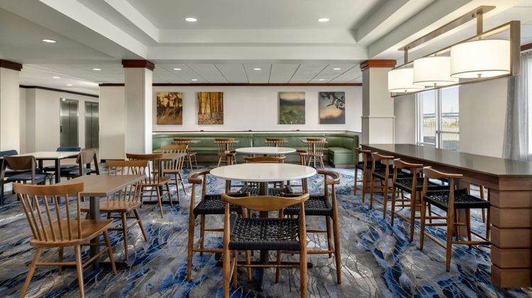 Fairfield Inn & Suites Restaurant