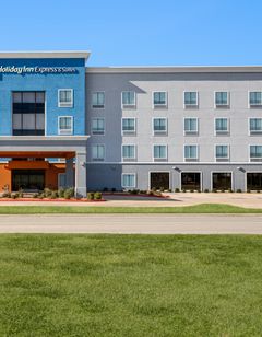 Holiday Inn Express & Suites Forrest Cit