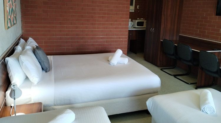 Junction Motel Wagga Room