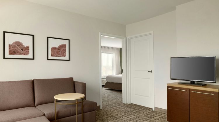 TownePlace Suites Alexandria Room