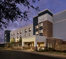 TownePlace Suites Alexandria Exterior