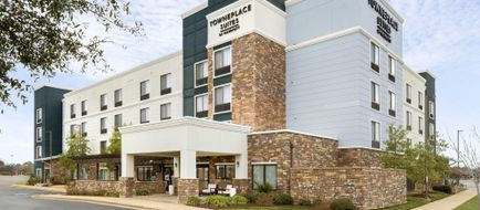 TownePlace Suites Alexandria Exterior