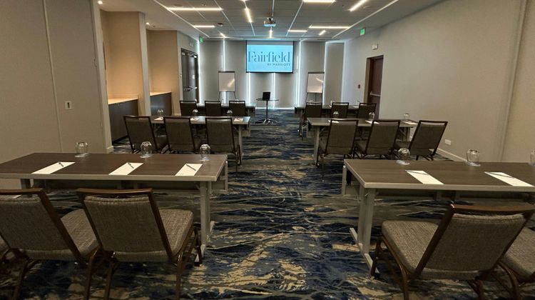 Fairfield by Marriott San Jose Airport Meeting