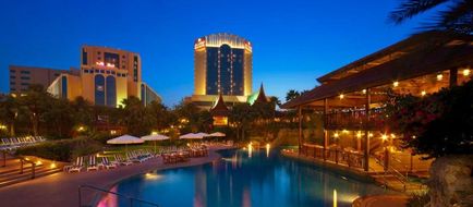 Gulf Hotel Bahrain Exterior