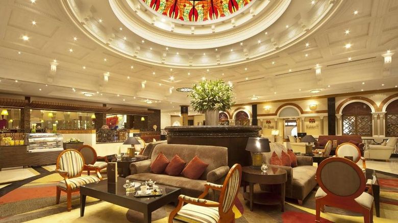 <b>Gulf Hotel Bahrain Lobby</b>. Images powered by <a href="https://www.leonardoworldwide.com/" title="Leonardo Worldwide" target="_blank">Leonardo</a>.