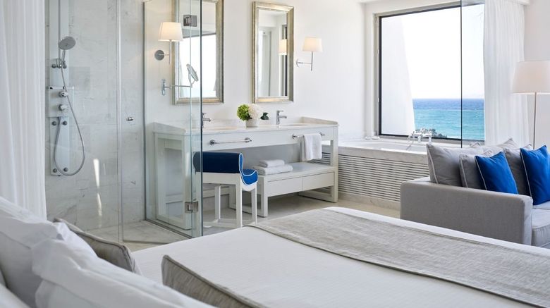 <b>Knossos Beach Bungalows & Suites Suite</b>. Images powered by <a href="https://www.leonardoworldwide.com/" title="Leonardo Worldwide" target="_blank">Leonardo</a>.