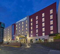 City Express Plus by Marriott Exterior