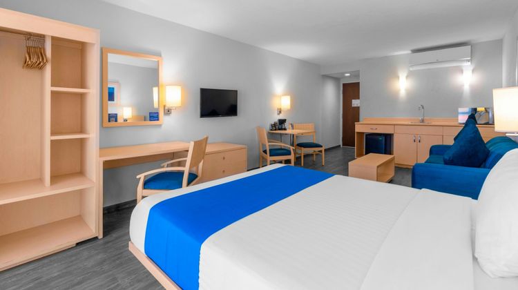 City Express by Marriott Suite