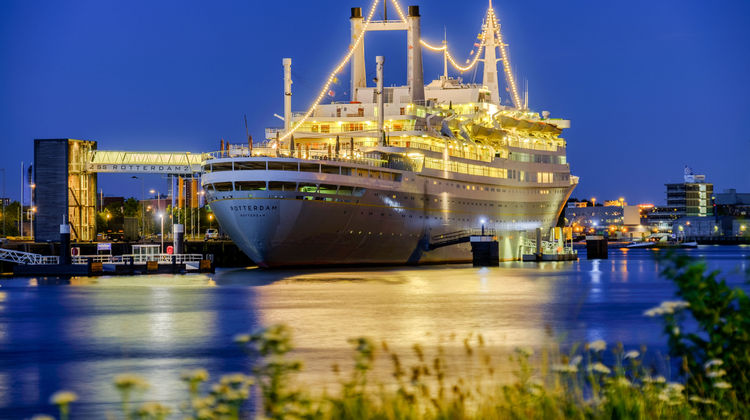 SS Rotterdam Hotel Exterior