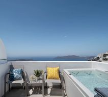Aeifos Boutique Hotel Exterior