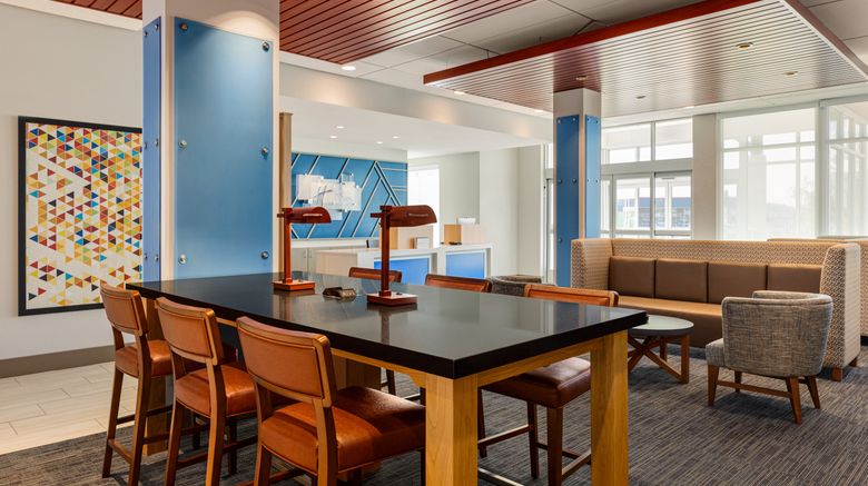 <b>Holiday Inn Express & Suites Hayward Exterior</b>. Images powered by <a href="https://www.leonardoworldwide.com/" title="Leonardo Worldwide" target="_blank">Leonardo</a>.