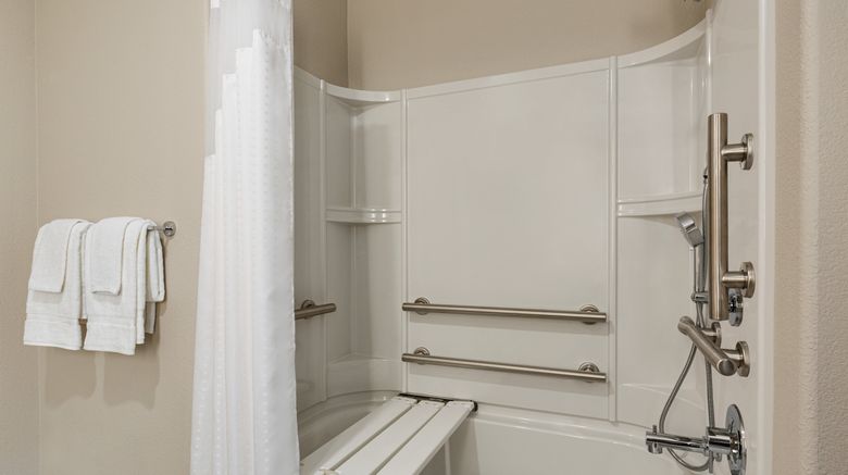 <b>Holiday Inn Express & Suites Hayward Room</b>. Images powered by <a href="https://www.leonardoworldwide.com/" title="Leonardo Worldwide" target="_blank">Leonardo</a>.
