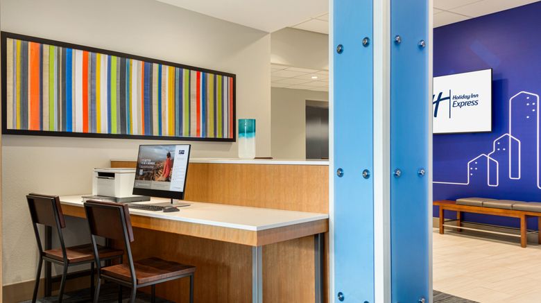 <b>Holiday Inn Express & Suites Hayward Other</b>. Images powered by <a href="https://www.leonardoworldwide.com/" title="Leonardo Worldwide" target="_blank">Leonardo</a>.