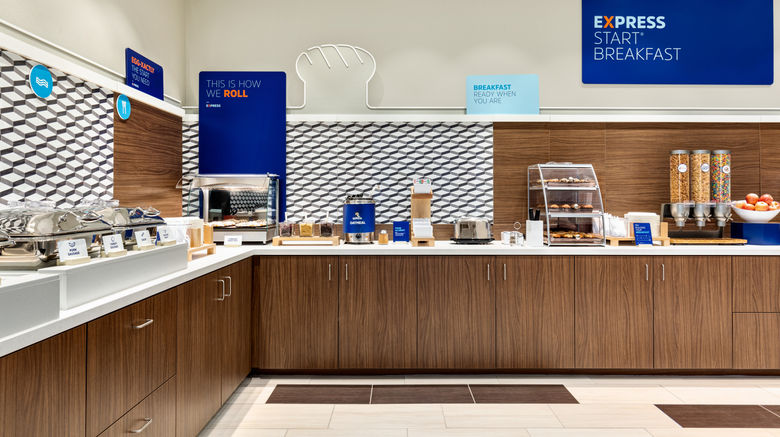 <b>Holiday Inn Express & Suites Hayward Restaurant</b>. Images powered by <a href="https://www.leonardoworldwide.com/" title="Leonardo Worldwide" target="_blank">Leonardo</a>.
