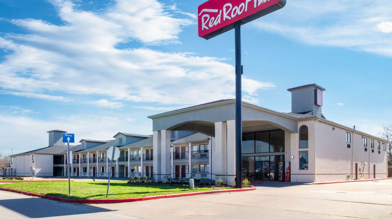 Red Roof Inn Stafford, TX Exterior. Images powered by <a href="https://www.leonardoworldwide.com" target="_blank" rel="noopener">Leonardo</a>.
