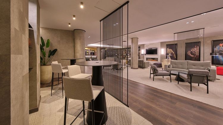 1881 Madrid Ventas Lobby